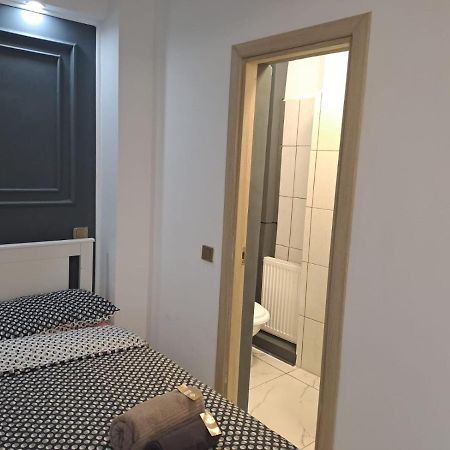 Deluxe Studio Oldtown Apartment Bucharest Exterior photo