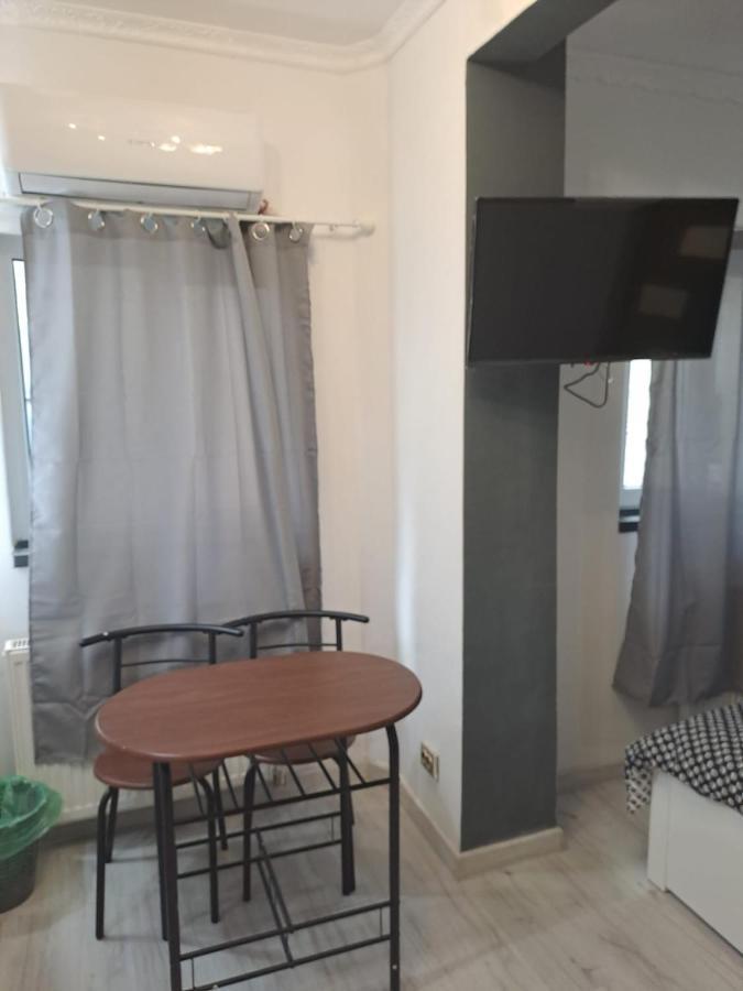Deluxe Studio Oldtown Apartment Bucharest Exterior photo