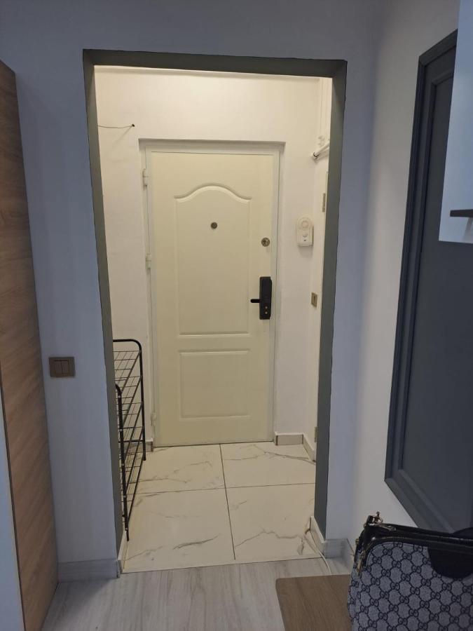 Deluxe Studio Oldtown Apartment Bucharest Exterior photo