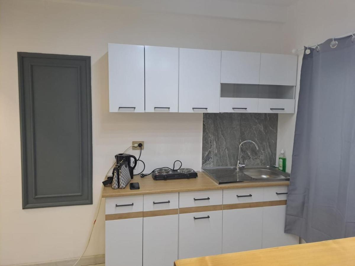 Deluxe Studio Oldtown Apartment Bucharest Exterior photo